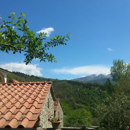 San Francesco E Il Lupo Apartment Pontremoli Luaran gambar
