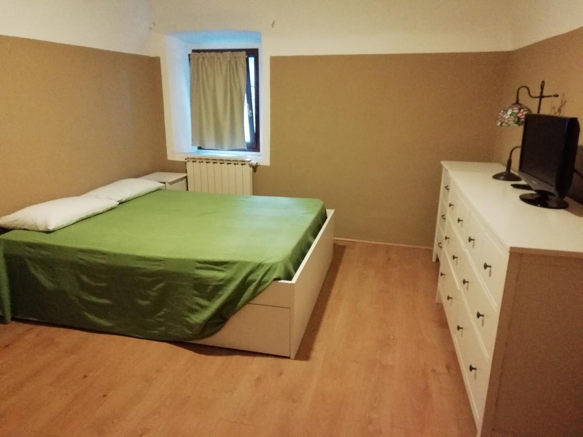 San Francesco E Il Lupo Apartment Pontremoli Luaran gambar